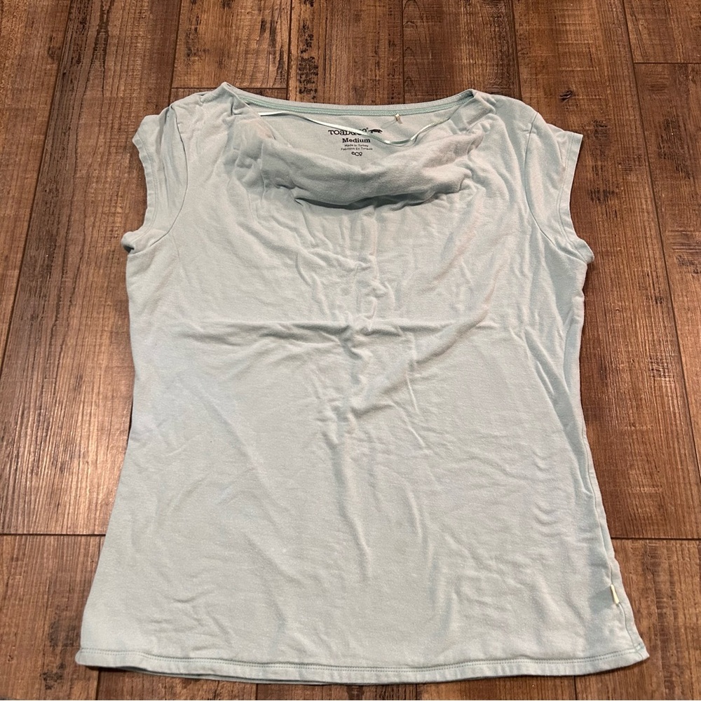 Horny Toad Cowl Neck Sleevlesa Top Size Medium M Light Blue Teal Soft STAINS
